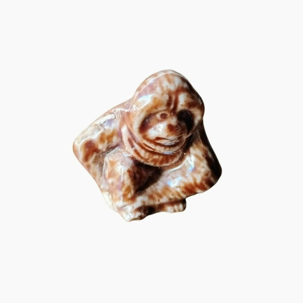 Wade Whimsies Orangutan Mini Figurine, Vintage Ceramic Brown Gorilla Monkey